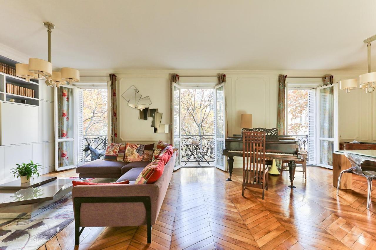 Appartement 140M2 Proche Des Champs Elysees Paris Exterior photo